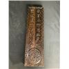 Image 2 : 2 DRAGON MEDALLION WOODEN SCROLL WEIGHTS