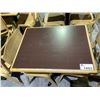 Image 2 : TABLE 29.5 X 24" WITH 2 CHAIRS