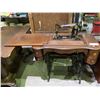 Image 2 : EATONIA SEWING MACHINE WITH EATONIA CAST IRON & WOOD SEWING STAND