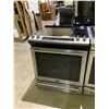 Image 1 : MAYTAG STAINLESS STEEL ELECTRIC GLASS TOP STOVE