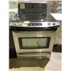 Image 1 : KENMORE STAINLESS STEEL ELECTRIC GLASS STOP 4 BURNER SLIDE IN STOVE