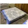 Image 2 : SEALY POSTUREPEDIC PLUS KING SIZE MATTRESS