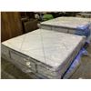 Image 2 : KINGSDOWN KING SIZE MATTRESS