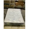 Image 1 : KINGSDOWN HANDCRAFTED 1904 QUEEN SIZE MATTRESS