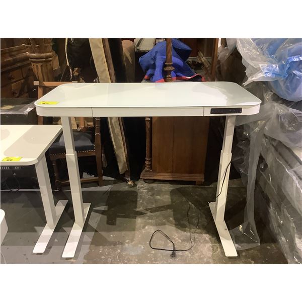 *TESTED WORKING* AIRLIFT BY SEVILLE CLASSICS ELECTRIC RISING DESK WITH USB & TYPE C CHARGE PORTS &