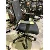 Image 2 : MESHBACK ROLLING OFFICE CHAIR