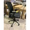 Image 2 : MESHBACK ROLLING OFFICE CHAIR