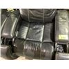 Image 2 : ELECTRIC RECLINING CHAIR WITH USB CHARGE PORT