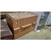 Image 2 : LIVE ANIMAL TRANSPORTATION CRATE 44X31X32"