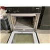 Image 2 : MIELE BUILT-IN OVEN
