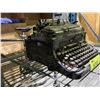 Image 2 : REMINGTON NOISELESS VINTAGE TYPEWRITER