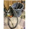 Image 1 : RIDGID PORTABLE VAC 4 GALLON 5HP WITH ATTACHMENTS