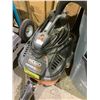Image 4 : RIDGID PORTABLE VAC 4 GALLON 5HP WITH ATTACHMENTS