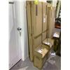 Image 2 : 2 NEW IN BOX DESKS & 2 NEW IN BOX DIY WIRE CUBE STORAGE UNITS