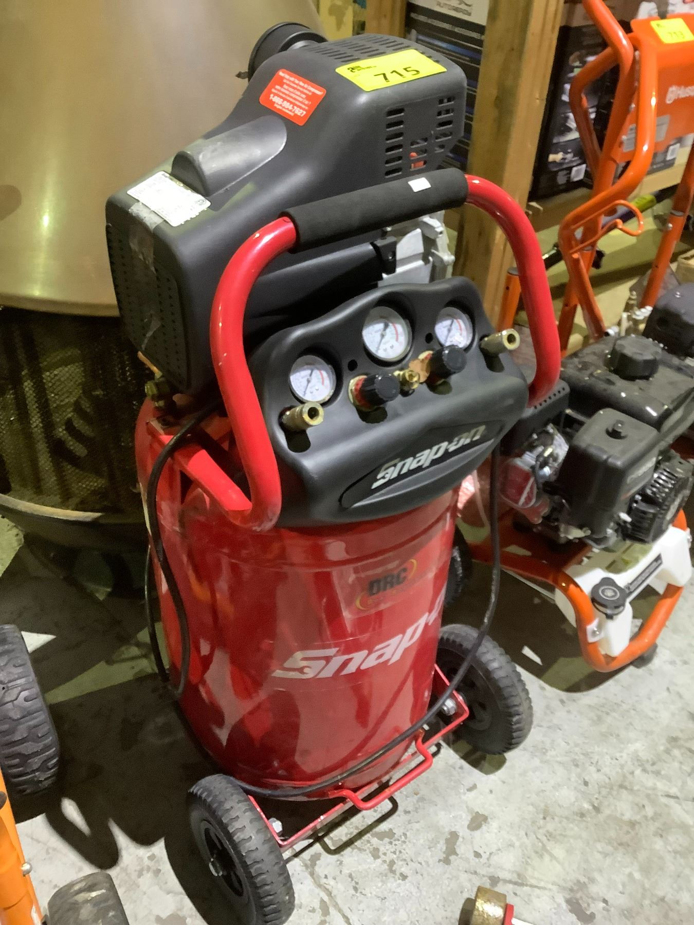 SNAP-ON 20 GALLON AIR COMPRESSOR