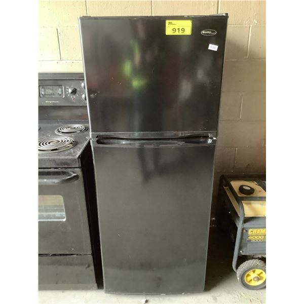 DANBY DESIGNER APARTMENT SIZE SWING OUT FRIDGE