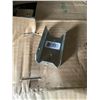 Image 2 : 4 BOXES OF FENCE CLIPS