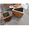 Image 1 : 2 Wooden Planters