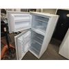 Image 2 : Simplicity Refrigerator