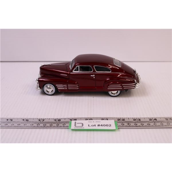 1948 Chevrolet Aerostream Fleetline 1/24 Scale Diecast