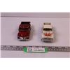 Image 1 : (2) 1/32nd Scale Diecast Trucks