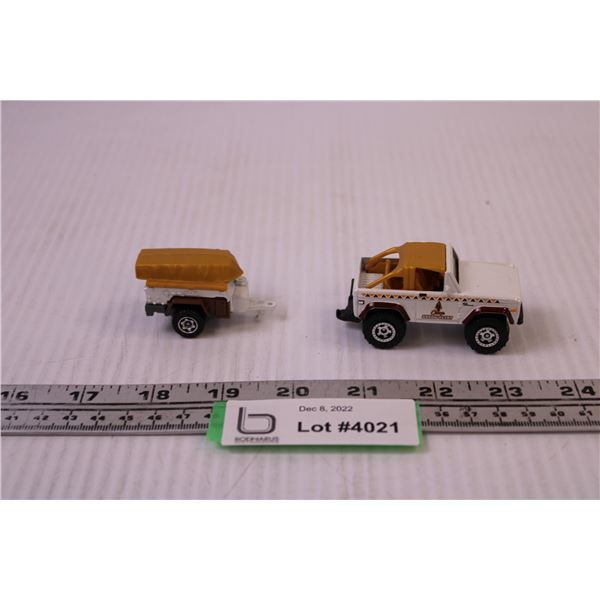 Matchbox Ford Bronco and Trailer