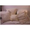 Image 1 : (6) Decorative Pillows