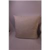 Image 7 : (6) Decorative Pillows