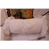 Image 2 : (5) Decorative Pillows