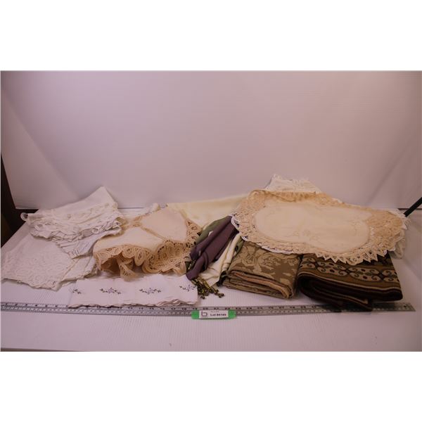 Assorted Linens