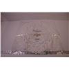 Image 15 : Assorted Linens and Doilies