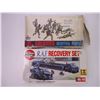 Image 2 : (5) Pieces of assorted Military Infantry and Vehicles in various scales