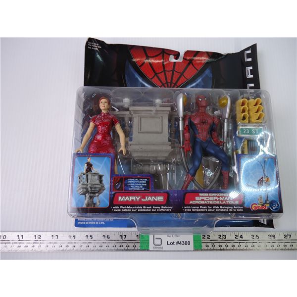 Spiderman Action Figures-Web Slinging Spiderman & Mary Jane