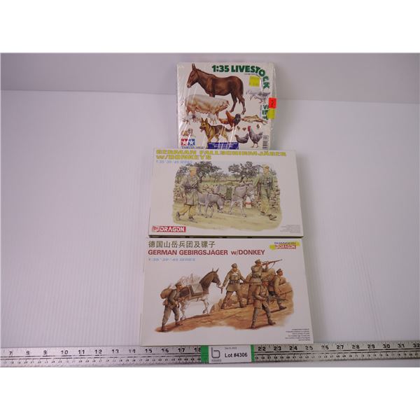 (3) 1:35 German Soldiers w/Donkeys and 1 livestock