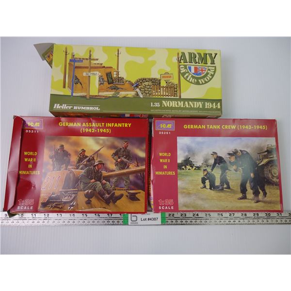 (3) 1:35 Normandy 1944 and (2) German Tank and Infantry Crew