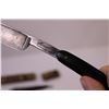 Image 4 : (2) Vintage Straight Razors