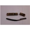 Image 5 : (2) Vintage Straight Razors