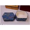 Image 7 : (5) Empty Jewellery Boxes