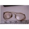 Image 2 : (2) Pairs of Vintage Glasses w/ Cases + Vintage Box w/ Thread