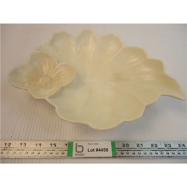 Beswick Serving Dish