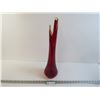 Image 1 : 20 1/2" Glass Vase