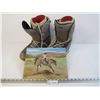 Image 1 : Mens Boots Size 11 US - Painting