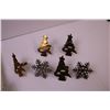 Image 2 : (6) Napkin Rings + (3) Boxes of 2 Christmas Plates