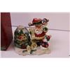 Image 2 : (3) Snow Globes