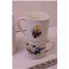 Image 2 : (9) Christmas Coffee Mugs