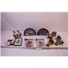 Image 1 : (5) Christmas Frames + (8) Christmas Figurines/Decorations