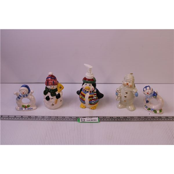 Christmas Soap Dispenser + (4) Christmas Figurines