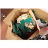 Image 2 : *Box of Assorted Christmas Decorations