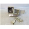 Image 2 : Pana-Vue Auto 2x2 Slide Viewer (melt marks)