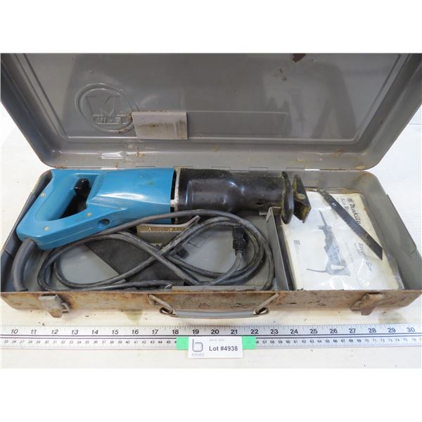 Makita Reciprocating Saw